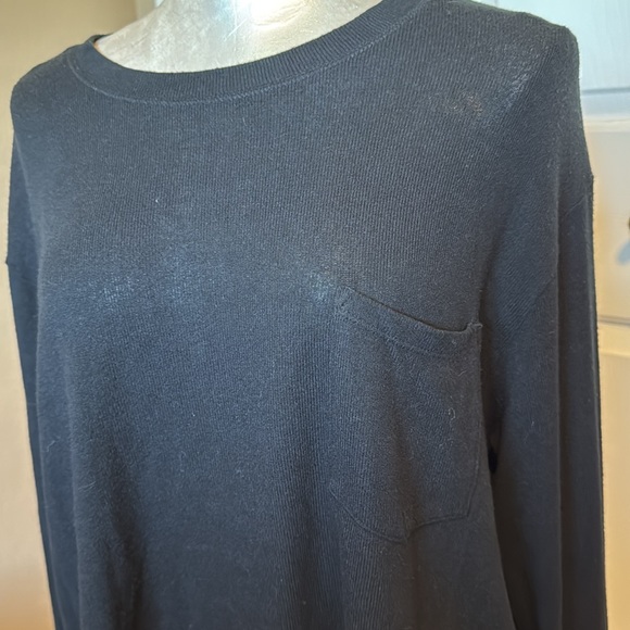 Wild fable Women’s Long Sleeve Cropped Tee With One Pocket Black size Large - Picture 8 of 12